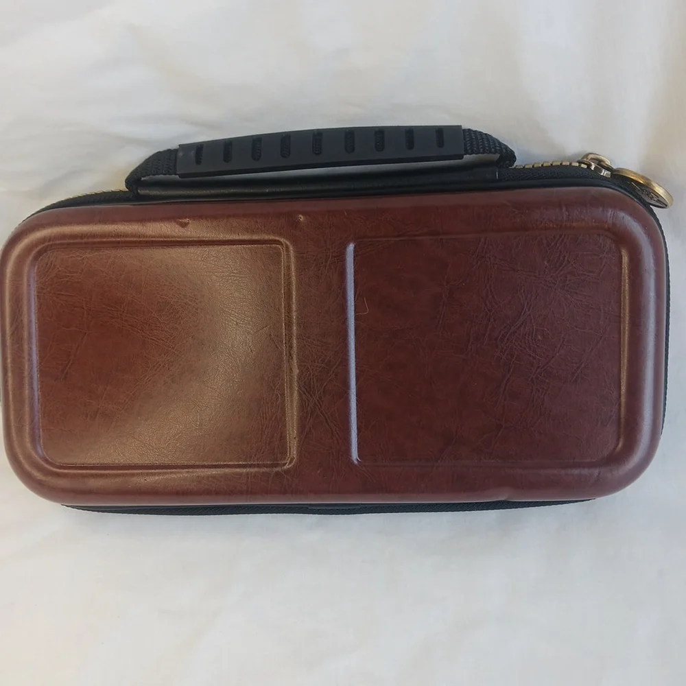 Nintendo Switch Legend of Zelda Brown Leather Carrying Case